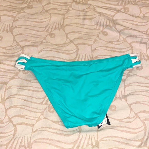 Bikini bottoms - Picture 2 of 3